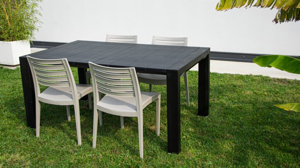 Silla Mod. FIRENZE Pantrys del Este Los Dos Caminos Av. Casanova (Caracas)